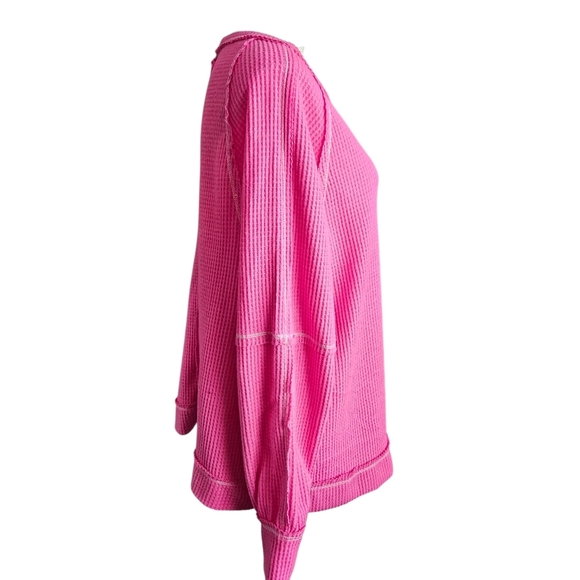 Andree By Unit Waffle Knit Reverse Stitching Pink Med Top Oversized V-Neck NWT - Picture 4 of 14
